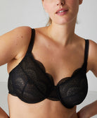 Soutien-gorge emboitant en dentelle avec armatures Simone Pérèle Karma noir 12V310-015