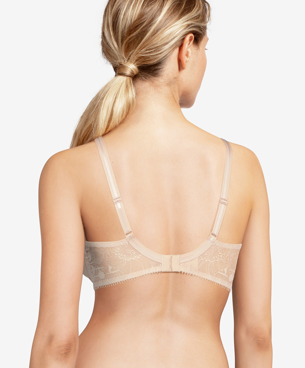 Soutien-gorge à armatures couvrant grande taille Chantelle Day to Night beige doré C15F10-01N