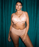 Soutien-gorge grande taille couvrant moulé avec armatures Elomi Smooth sahara EL4301-SAH