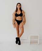 Soutien-gorge moulé enveloppant avec armatures Chantelle Hedona noir C20310-011