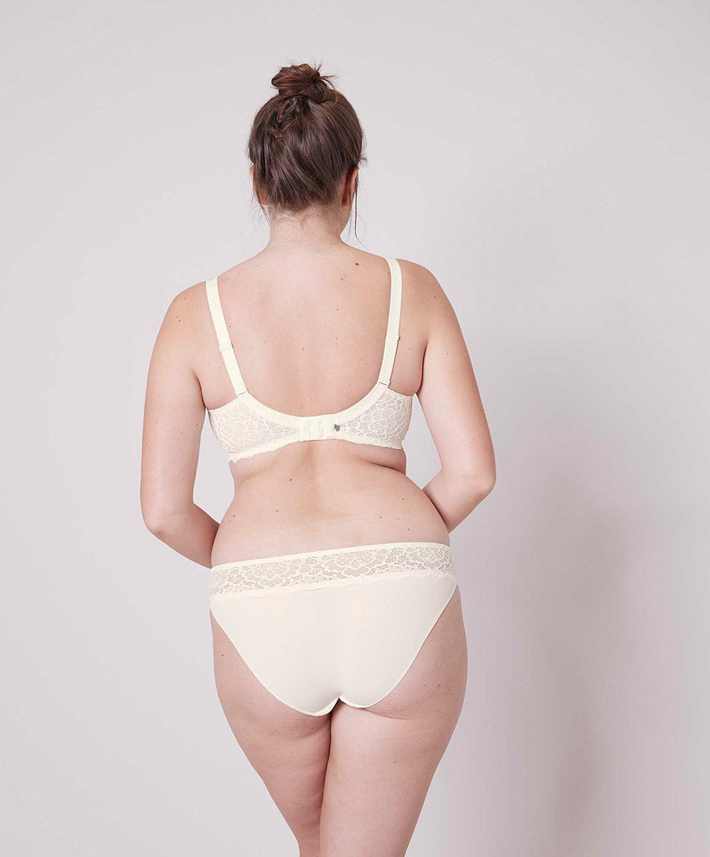 Soutien-gorge moulé padding spacer forme corbeille Simone Pérèle Caresse naturel 12A343-030