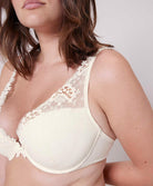 Soutien-gorge push-up triangle décolleté plongeant Simone Pérèle Wish naturel 12B347-030