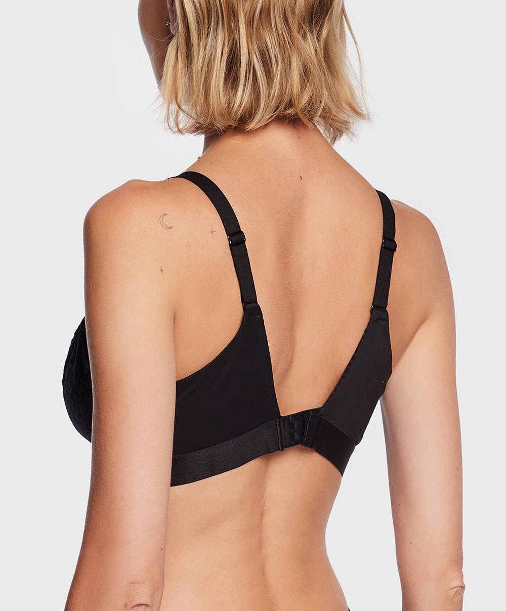 Soutien-gorge sans armatures brassière Chantelle Norah noir C13F80-011