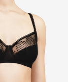 Soutien-gorge sans armatures grande taille Chantelle Luminesce noir or C19K20-0A1