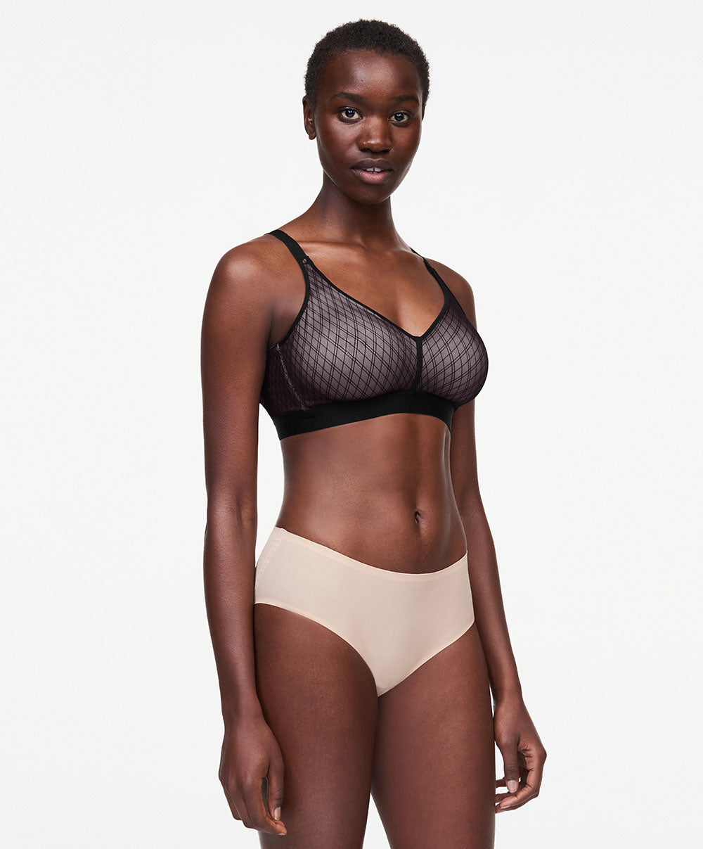 Soutien-gorge sans armatures grande taille Chantelle Smooth Lines noir beige C11N80-0DS