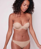 Soutien-gorge sans bretelles plongeant Simone Pérèle Inspiration peau 12W303-709