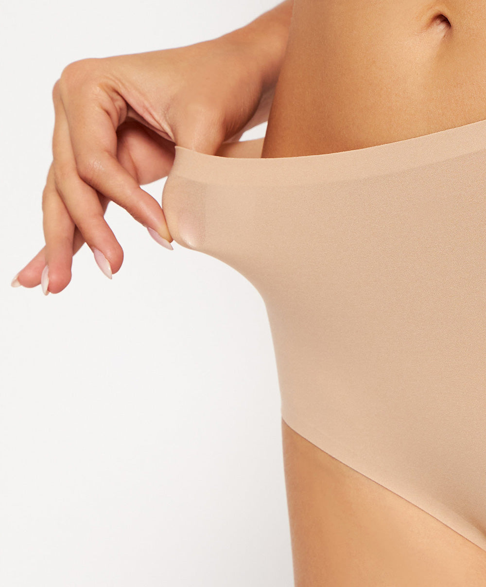 String taille haute Chantelle Softstretch nude C10690-0WU 3