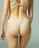 Tanga Simone Pérèle Caresse peau rosée 12A710-739