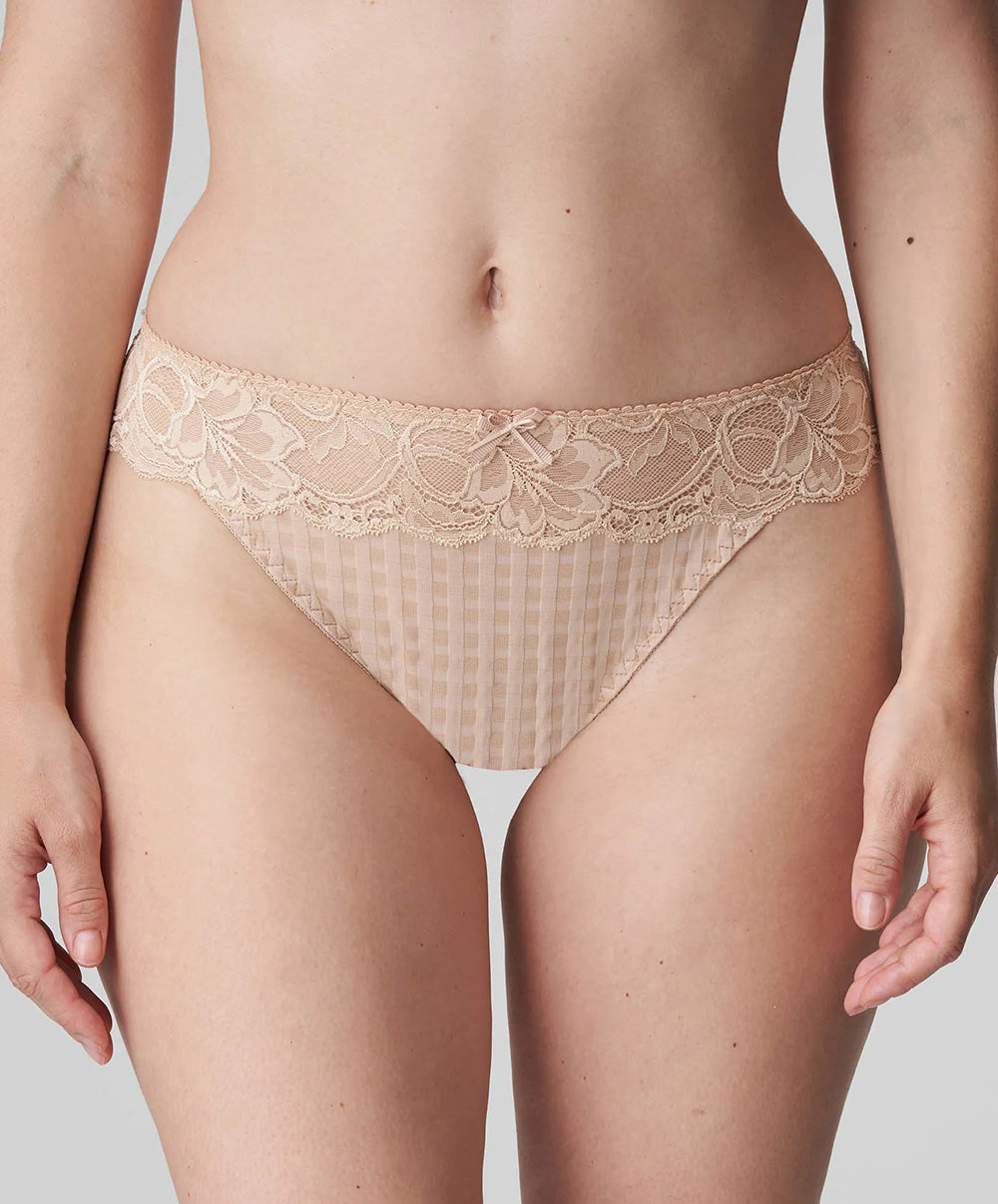 Tanga dentelle PrimaDonna Madison café latte 0662125-CAL