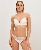 Tanga en soie Lise Charmel Splendeur soie écru nacre ACC0080-EN