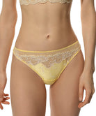 Tanga en soie Lise Charmel Splendeur soie vanille ACC0080-SVA